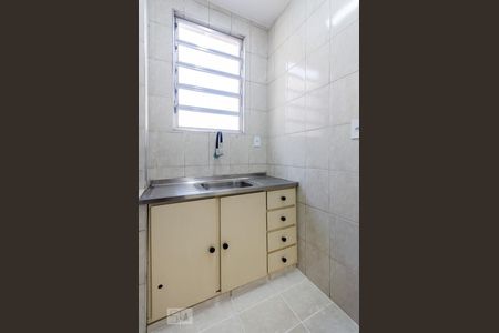 Studio para alugar com 29m², 1 quarto e 1 vaga Studio para alugar com 29m², 1 quarto e 1 vagaCozinha