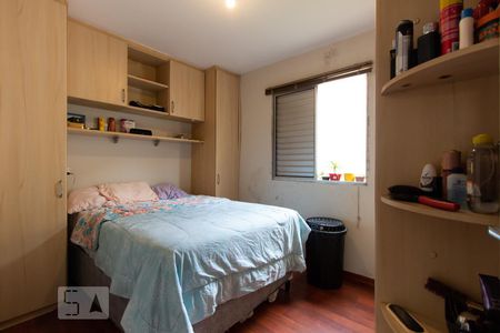 Quarto 1 de apartamento para alugar com 2 quartos, 47m² em Jardim da Glória, Cotia