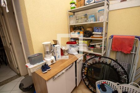 Casa de condomínio à venda com 85m², 2 quartos e 2 vagas Casa de condomínio à venda com 85m², 2 quartos e 2 vagasÁrea de Serviço