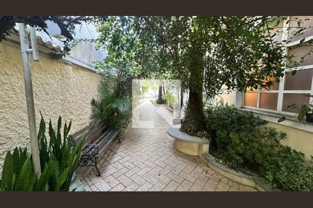 Casa de condomínio à venda com 85m², 2 quartos e 2 vagas Casa de condomínio à venda com 85m², 2 quartos e 2 vagasÁrea externa