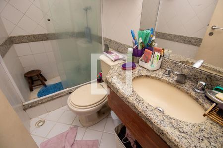 Casa de condomínio à venda com 85m², 2 quartos e 2 vagas Casa de condomínio à venda com 85m², 2 quartos e 2 vagasBanheiro Suíte 2