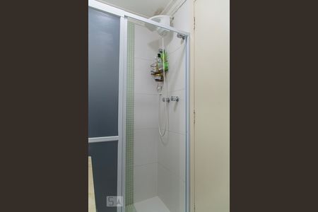 Apartamento à venda com 60m², 2 quartos e 1 vaga Apartamento à venda com 60m², 2 quartos e 1 vagaBanheiro social