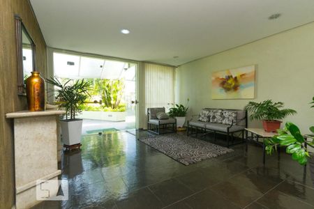 Apartamento à venda com 60m², 2 quartos e 1 vaga Apartamento à venda com 60m², 2 quartos e 1 vagaHall social