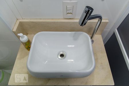 Apartamento à venda com 60m², 2 quartos e 1 vaga Apartamento à venda com 60m², 2 quartos e 1 vagaBanheiro social - Torneira