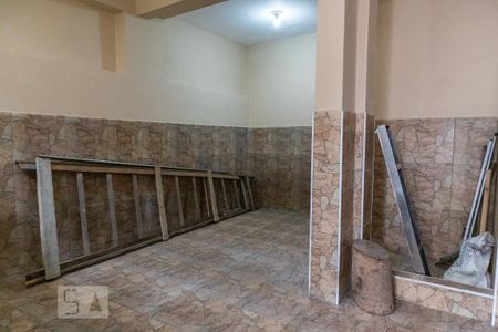 Casa à venda com 712m², 6 quartos e 4 vagas Casa à venda com 712m², 6 quartos e 4 vagasDepósito 3