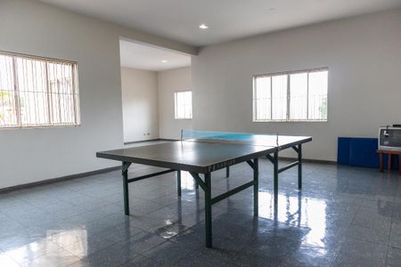 Casa à venda com 712m², 6 quartos e 4 vagas Casa à venda com 712m², 6 quartos e 4 vagasSalão de jogos