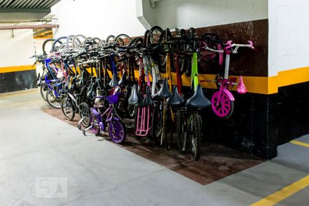 Apartamento para alugar com 82m², 3 quartos e 2 vagasBicicletário