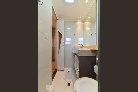 Apartamento à venda com 58m², 2 quartos e 1 vagaBanheiro da Suíte