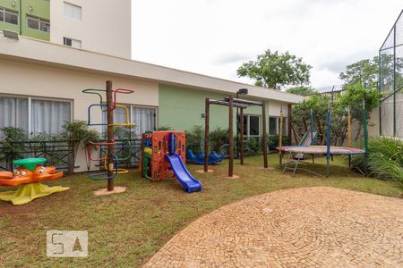 Apartamento para alugar com 65m², 3 quartos e 1 vaga Apartamento para alugar com 65m², 3 quartos e 1 vagaPlayground