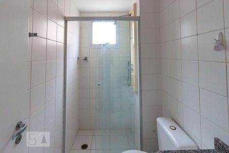 Apartamento para alugar com 65m², 3 quartos e 1 vaga Apartamento para alugar com 65m², 3 quartos e 1 vagaBanheiro da Suíte