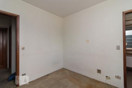 Apartamento à venda com 170m², 4 quartos e 3 vagas Apartamento à venda com 170m², 4 quartos e 3 vagasSuíte 1