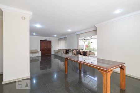 Apartamento à venda com 170m², 4 quartos e 3 vagas Apartamento à venda com 170m², 4 quartos e 3 vagasSalão de festas