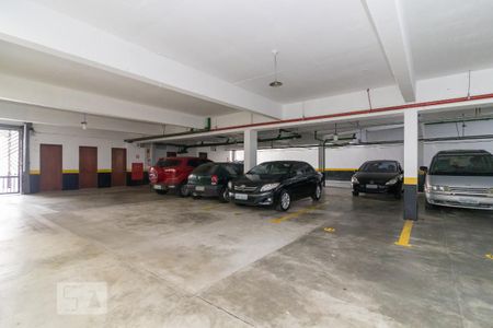 Apartamento à venda com 170m², 4 quartos e 3 vagas Apartamento à venda com 170m², 4 quartos e 3 vagasGaragem