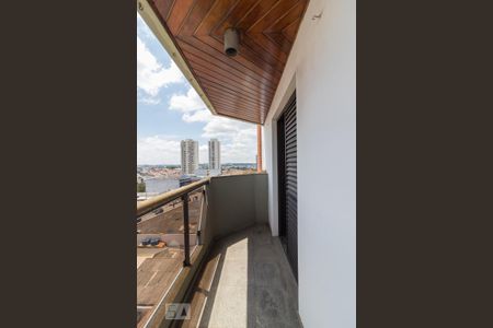 Apartamento à venda com 170m², 4 quartos e 3 vagas Apartamento à venda com 170m², 4 quartos e 3 vagasVaranda