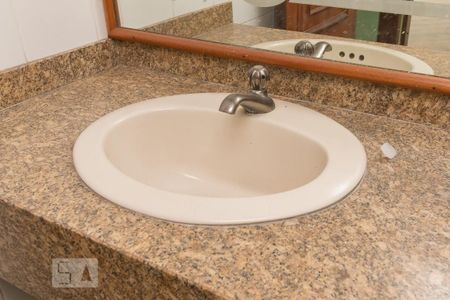 Apartamento à venda com 170m², 4 quartos e 3 vagas Apartamento à venda com 170m², 4 quartos e 3 vagasPia