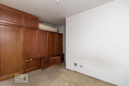 Apartamento à venda com 170m², 4 quartos e 3 vagas Apartamento à venda com 170m², 4 quartos e 3 vagasSuíte 2