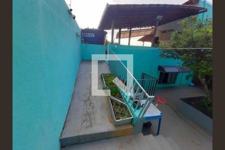 Casa à venda com 310m², 4 quartos e 2 vagas