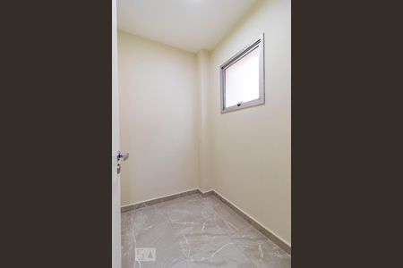 Apartamento à venda com 70m², 2 quartos e 1 vagaQuarto de Serviço