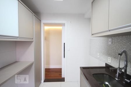 Apartamento à venda com 160m², 3 quartos e 3 vagasCozinha