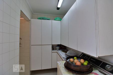 Casa à venda com 288m², 4 quartos e 4 vagas Casa à venda com 288m², 4 quartos e 4 vagasÁrea de Serviço