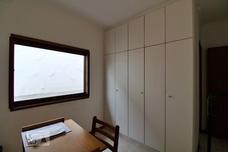 Casa à venda com 288m², 4 quartos e 4 vagas Casa à venda com 288m², 4 quartos e 4 vagasSuíte 4