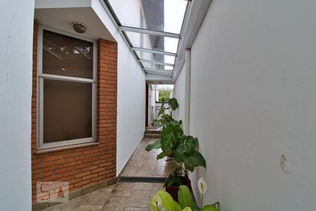 Casa à venda com 288m², 4 quartos e 4 vagas Casa à venda com 288m², 4 quartos e 4 vagasÁrea Externa