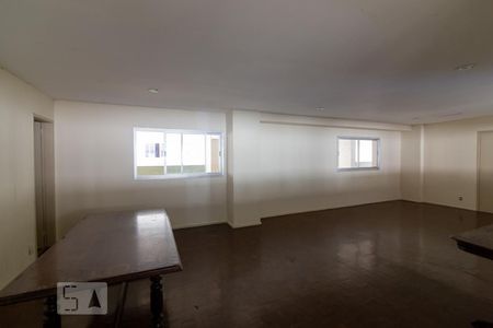 Apartamento à venda com 109m², 3 quartos e 1 vaga Apartamento à venda com 109m², 3 quartos e 1 vagaÁrea comum - Salão de festas