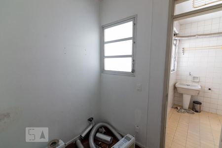 Apartamento à venda com 109m², 3 quartos e 1 vaga Apartamento à venda com 109m², 3 quartos e 1 vagaQuarto de Serviço