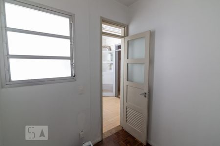 Apartamento à venda com 109m², 3 quartos e 1 vaga Apartamento à venda com 109m², 3 quartos e 1 vagaQuarto de Serviço