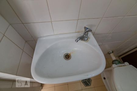 Apartamento à venda com 109m², 3 quartos e 1 vaga Apartamento à venda com 109m², 3 quartos e 1 vagaBanheiro de Serviço