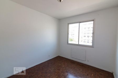 Apartamento à venda com 109m², 3 quartos e 1 vaga Apartamento à venda com 109m², 3 quartos e 1 vagaSuíte
