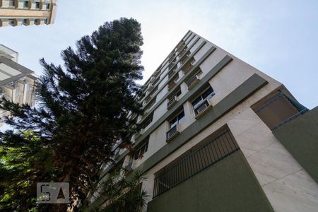 Apartamento à venda com 109m², 3 quartos e 1 vaga Apartamento à venda com 109m², 3 quartos e 1 vagaFachada