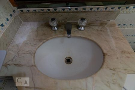 Apartamento à venda com 109m², 3 quartos e 1 vaga Apartamento à venda com 109m², 3 quartos e 1 vagaBanheiro da Suíte