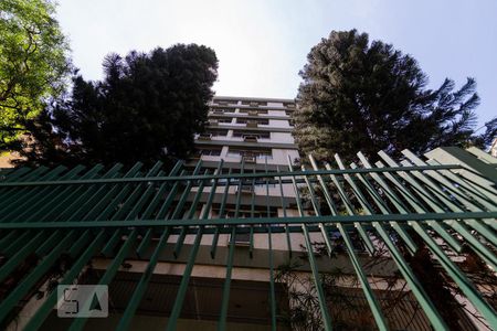 Apartamento à venda com 109m², 3 quartos e 1 vaga Apartamento à venda com 109m², 3 quartos e 1 vagaFachada