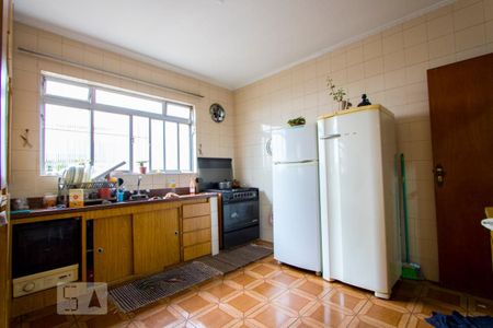 Casa à venda com 431m², 2 quartos e 1 vaga Casa à venda com 431m², 2 quartos e 1 vagaCozinha