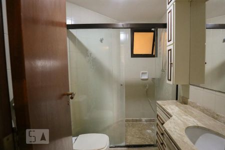 Apartamento à venda com 122m², 4 quartos e 2 vagasBanheiro