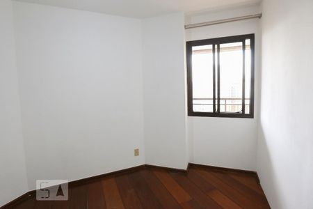 Apartamento à venda com 122m², 4 quartos e 2 vagasQuarto 1