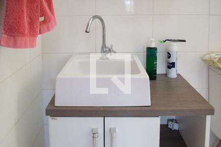 Apartamento à venda com 78m², 3 quartos e 1 vaga Apartamento à venda com 78m², 3 quartos e 1 vagaBanheiro suite - pia