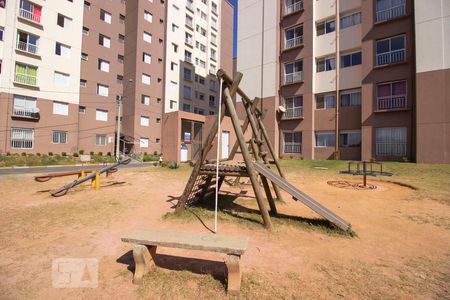 Apartamento à venda com 47m², 2 quartos e 1 vagaÁrea Comum - Playground