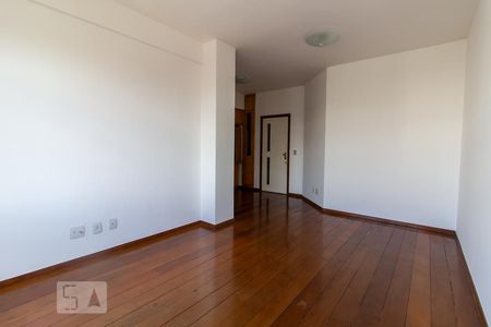 Sala de apartamento para alugar com 2 quartos, 78m² em Funcionários, Belo Horizonte
