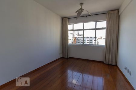 Sala de apartamento para alugar com 2 quartos, 78m² em Funcionários, Belo Horizonte