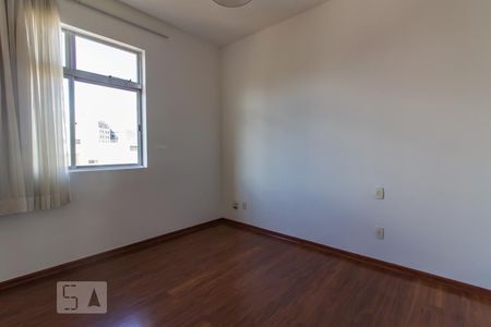 Quarto 1 de apartamento para alugar com 2 quartos, 78m² em Funcionários, Belo Horizonte