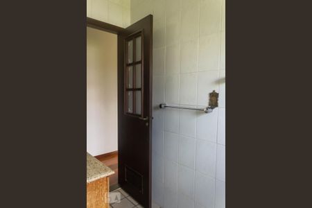 Casa à venda com 176m², 3 quartos e 4 vagas Casa à venda com 176m², 3 quartos e 4 vagasBanheiro Suíte