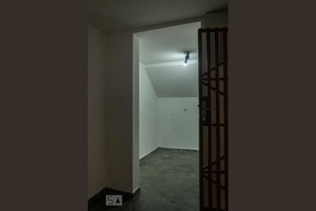 Casa à venda com 176m², 3 quartos e 4 vagas Casa à venda com 176m², 3 quartos e 4 vagasDespensa