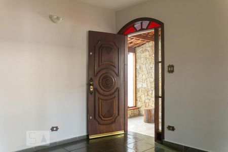 Casa à venda com 176m², 3 quartos e 4 vagas Casa à venda com 176m², 3 quartos e 4 vagasSala de Estar