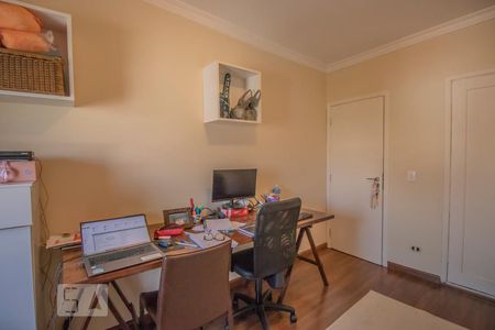 Casa à venda com 200m², 3 quartos e 2 vagas Casa à venda com 200m², 3 quartos e 2 vagasQuarto 2