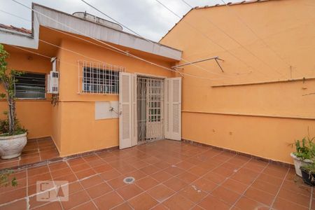 Casa à venda com 200m², 5 quartos e 2 vagas Casa à venda com 200m², 5 quartos e 2 vagasVaranda/Área de Serviço