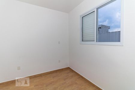 Casa de condomínio à venda com 44m², 2 quartos e sem vaga Casa de condomínio à venda com 44m², 2 quartos e sem vagaQuarto 2