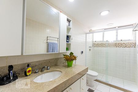 Apartamento à venda com 159m², 4 quartos e 1 vagaBanheiro Social