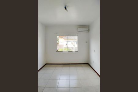 Casa à venda com 147m², 3 quartos e 2 vagas Casa à venda com 147m², 3 quartos e 2 vagasQuarto 1
